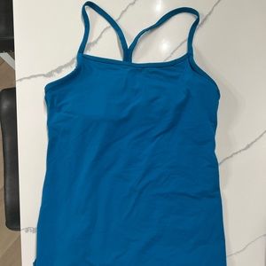 Activewear top